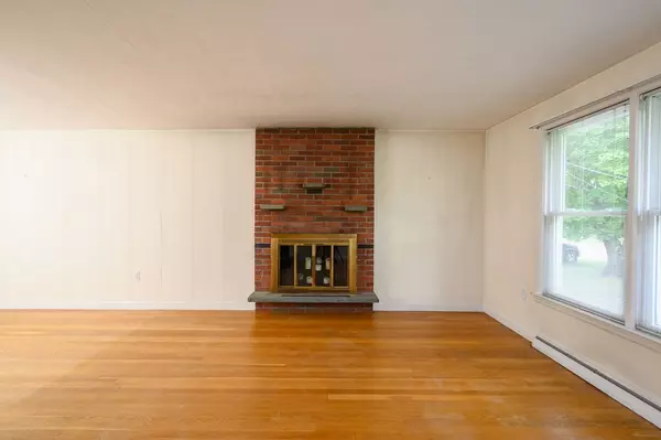 Hanover, MA 02339,86 Winter St