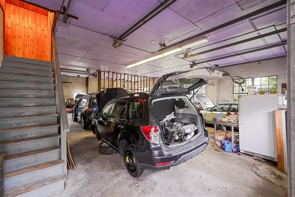 Thompson, CT 06255,347 Riverside Dr