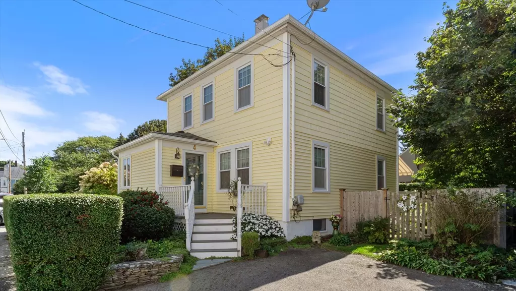 4 School Street, Newburyport, MA 01950