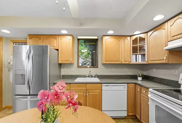 Medford, MA 02155,60 Haines St