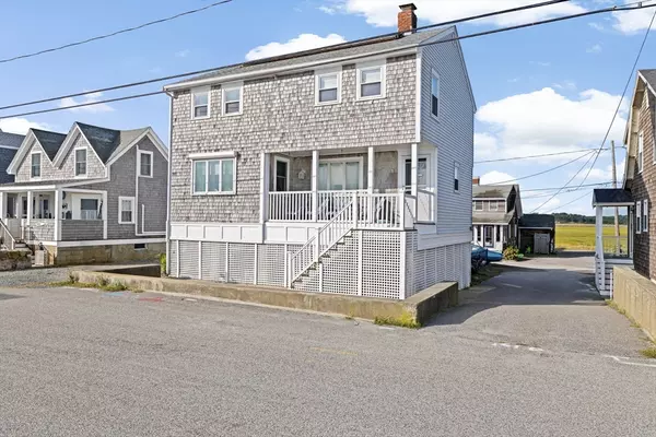 Scituate, MA 02066,151 Glades Rd