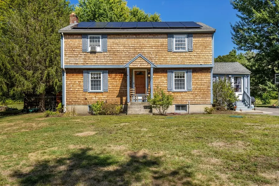 129 Franklin Street, Halifax, MA 02338