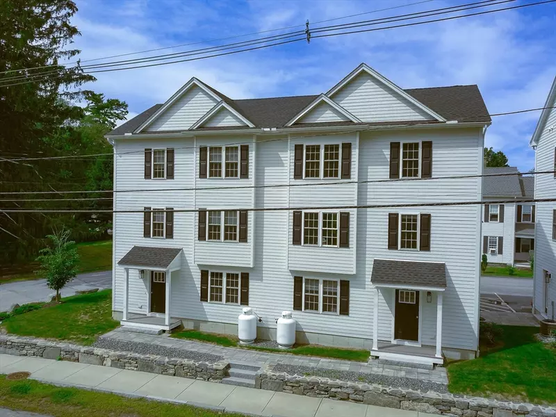 152 W Main St #A, Millbury, MA 01527