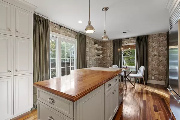Concord, MA 01742,27 Pine St