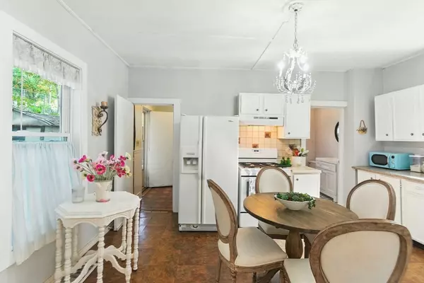 Haverhill, MA 01832,3 Autumn St