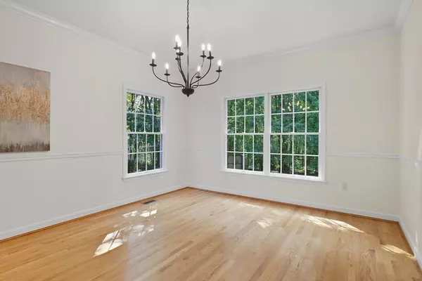 Wilbraham, MA 01095,19 Bellows Rd