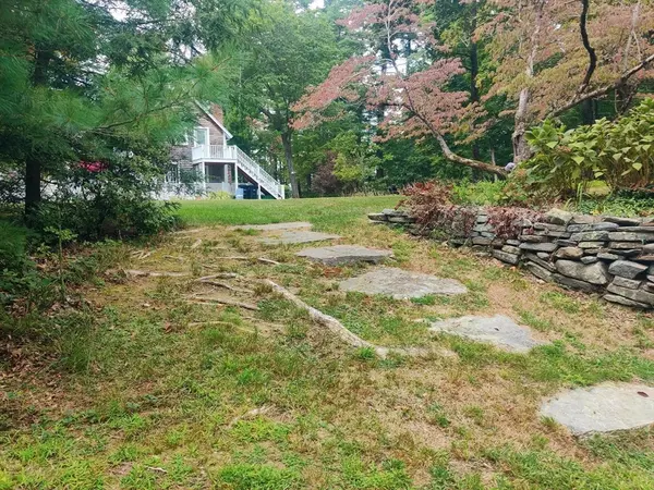 Halifax, MA 02338,151 Plymouth St