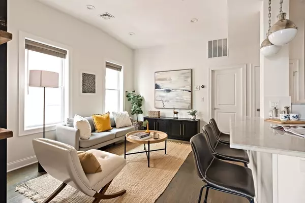 Boston, MA 02128,18 Chelsea St #3