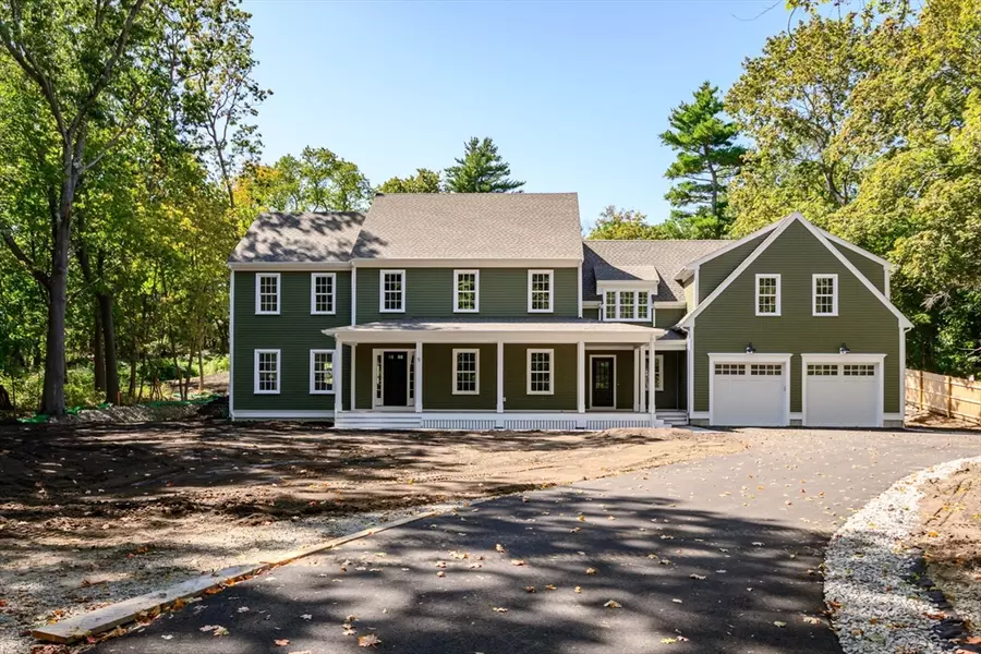 5 Woodbine Lane, Hingham, MA 02043