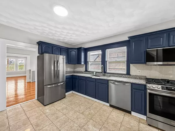 Malden, MA 02148,30-32 Starbird St