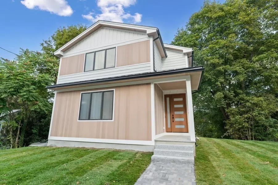 863 Main Street, Reading, MA 01867