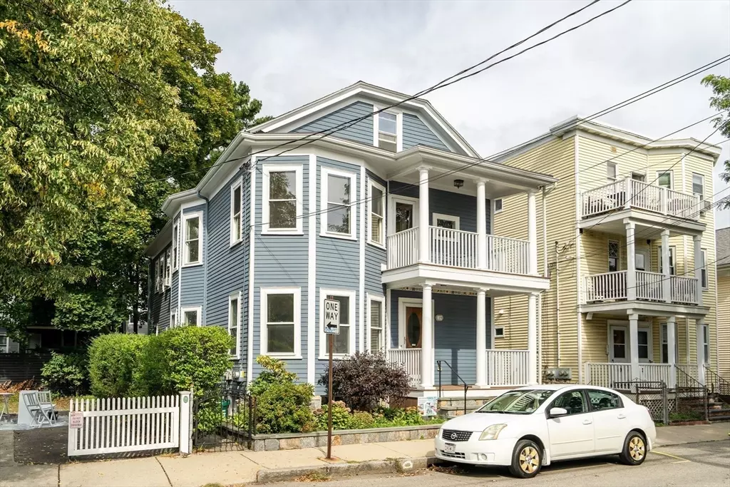 Cambridge, MA 02139,127-129 Auburn Street