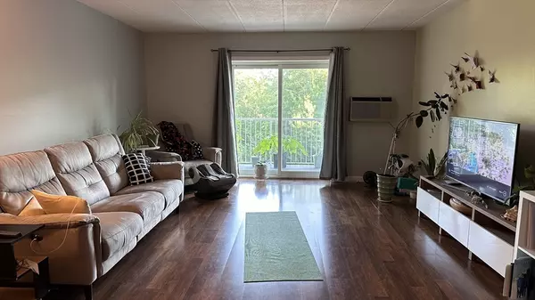 Weymouth, MA 02190,50 Webster St #314