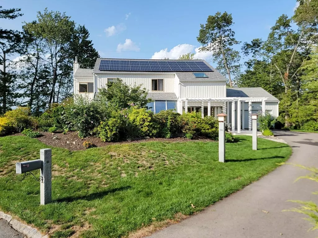 Nashua, NH 03062,30 Clearview Drive