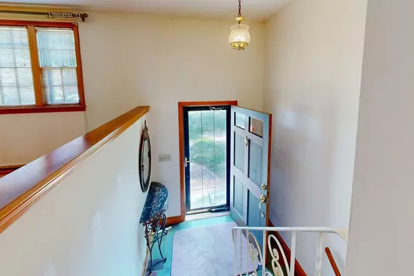 Pembroke, MA 02359,687 Center St.