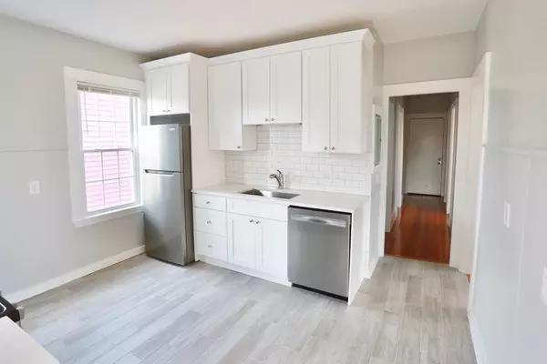 Boston, MA 02122,677 Adams St #3