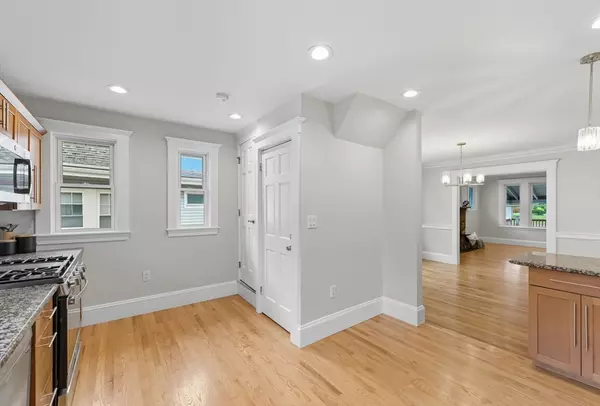 Belmont, MA 02478,11 Payson Rd #11