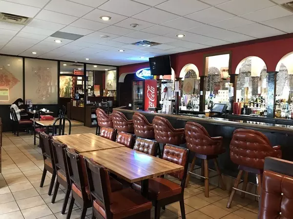 683 Linwood Ave, Northbridge, MA 01588