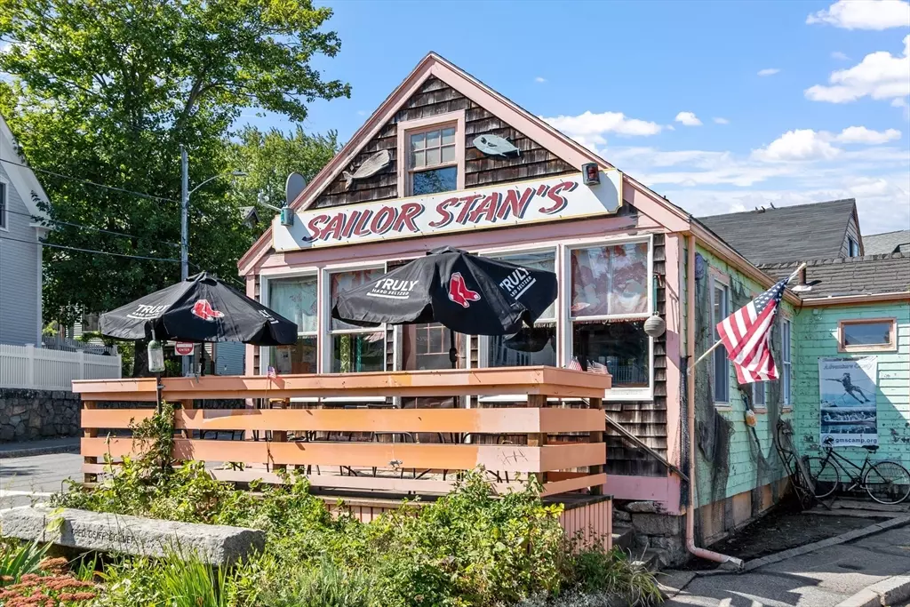 Gloucester, MA 01930,1 Wonson Street