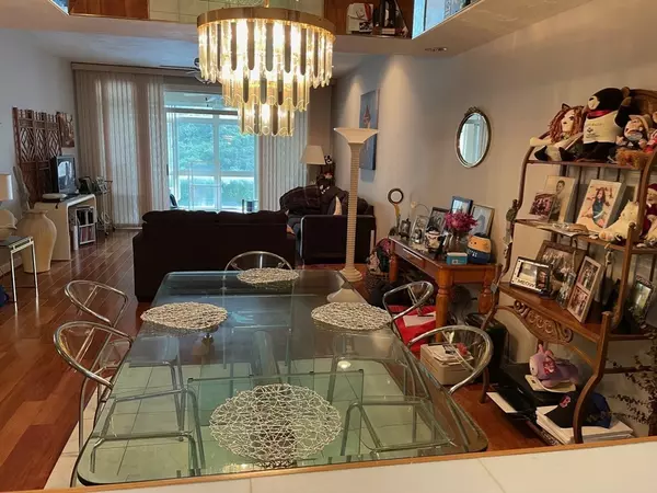 Stoughton, MA 02072,103 Kim Ter #A