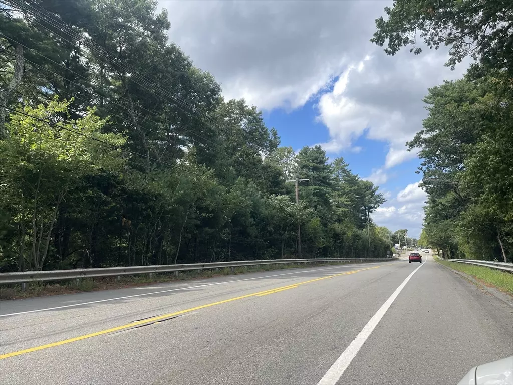 Lakeville, MA 02347,39 A Bedford St