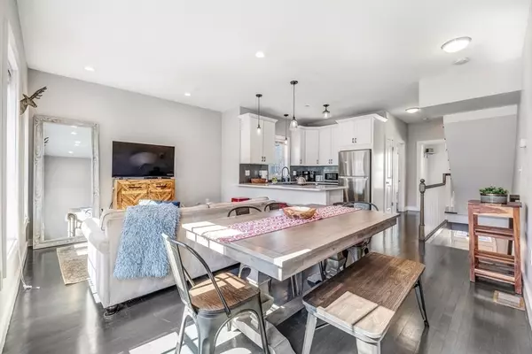 Boston, MA 02127,607 E 2nd Street