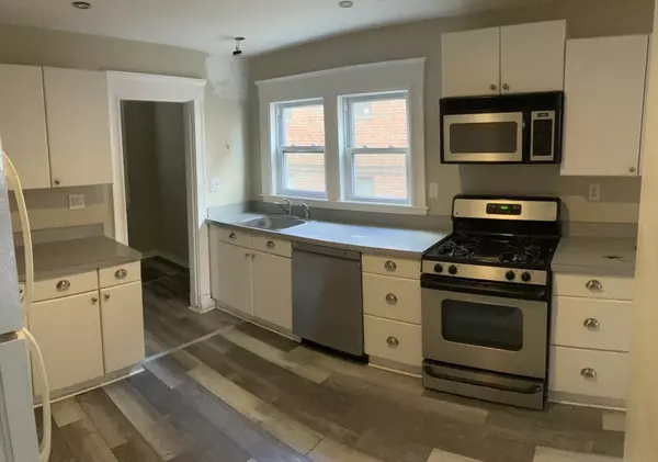 Boston, MA 02120,196 Hillside St #1