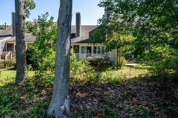 Yarmouth, MA 02675,17 Kates Path #A