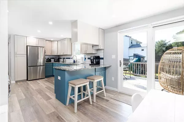 Stoughton, MA 02072,261 Ewing Dr