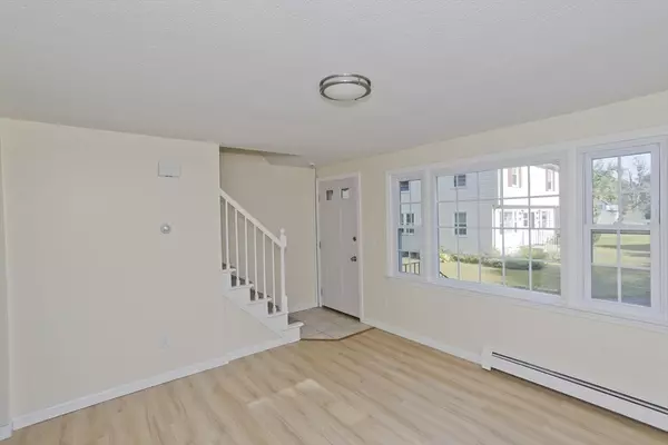 Westfield, MA 01085,40 Prospect St #2F