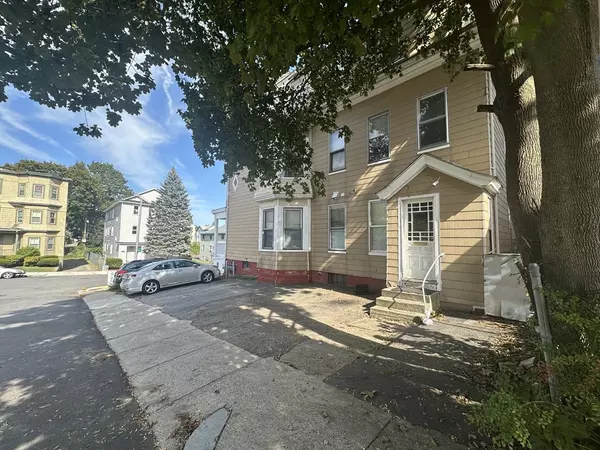 Worcester, MA 01610,24 Grand St