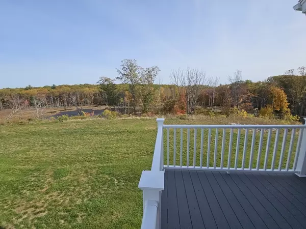 Millbury, MA 01527,52 Clearview Ter #39