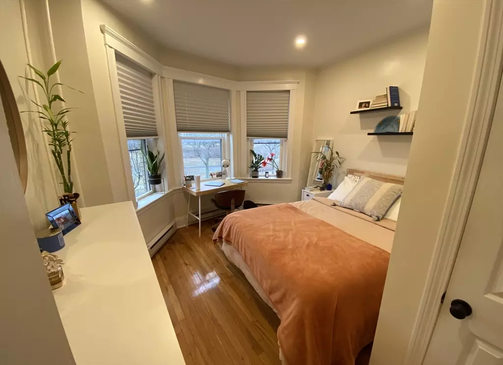 Boston, MA 02215,73 Park Drive #3F