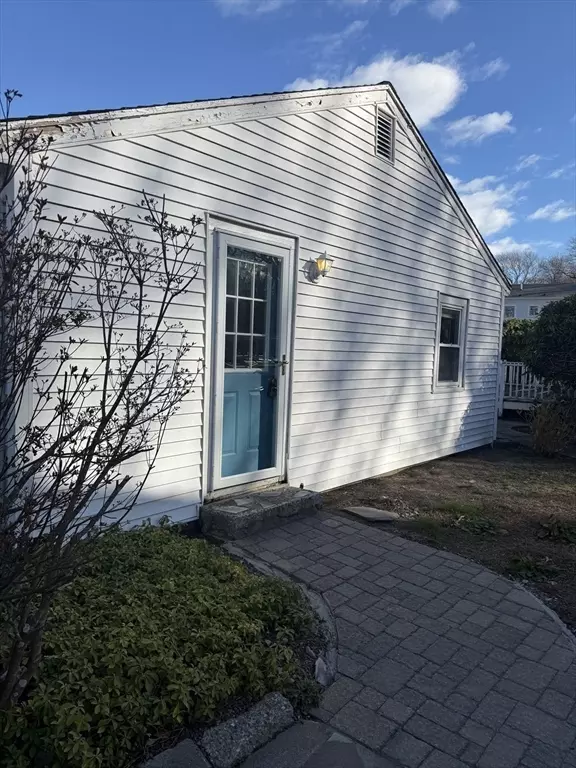 Scituate, MA 02066,6A Maple Avenue #6A