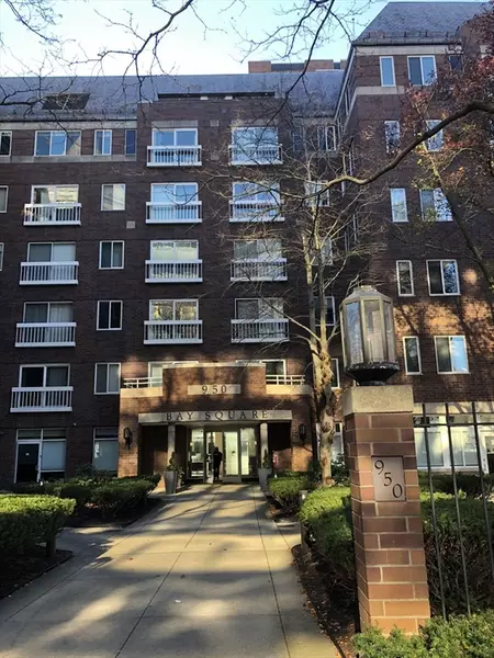 950 Massachusetts Ave. #310, Cambridge, MA 02139