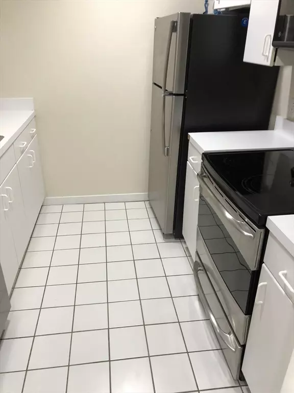 Cambridge, MA 02139,950 Massachusetts Ave. #310