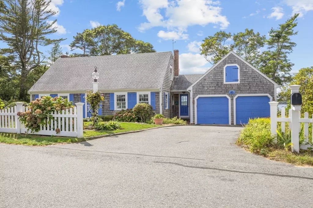 Bourne, MA 02532,65 Lewis Point Road