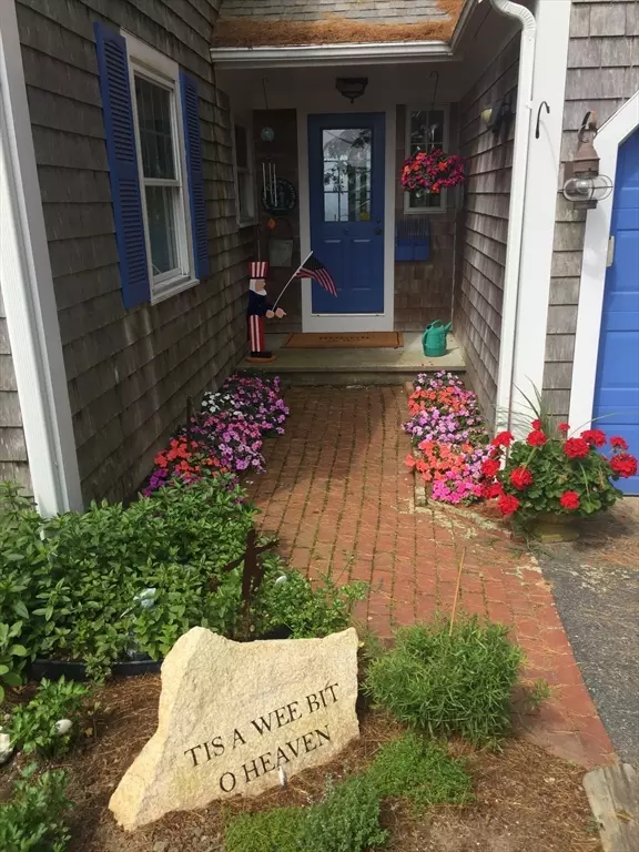 Bourne, MA 02532,65 Lewis Point Road