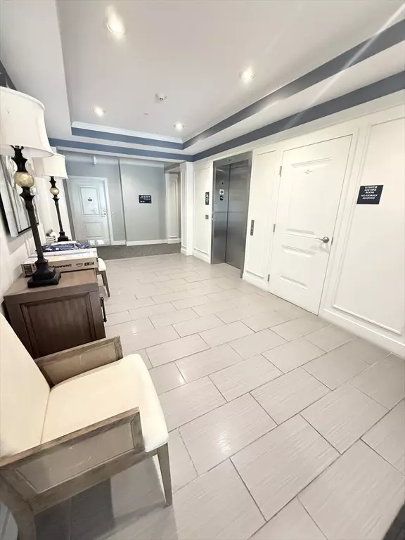 Weymouth, MA 02190,110 Trotter Rd #2404
