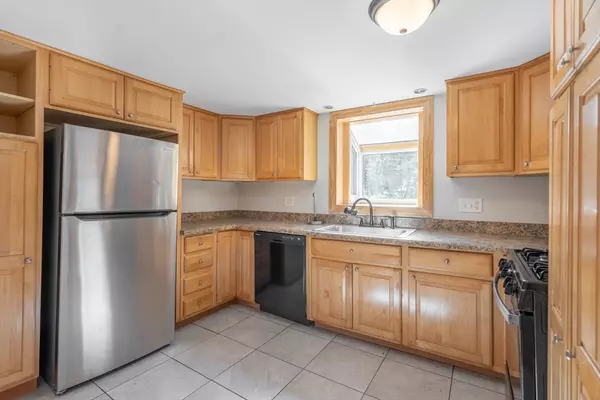 Brimfield, MA 01010,5 Sutcliffe Rd