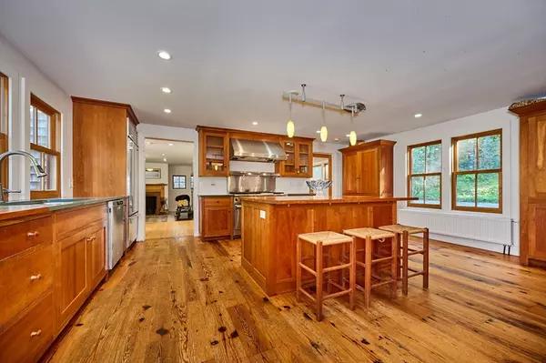 Ashfield, MA 01330,81 Smith Road