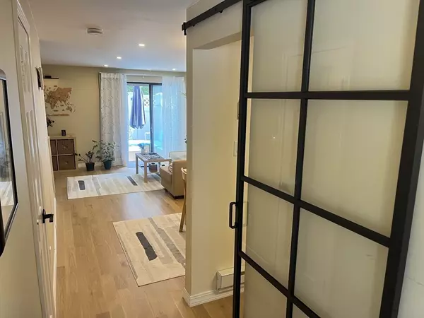 44 Village Hill Ln #44, Natick, MA 01760