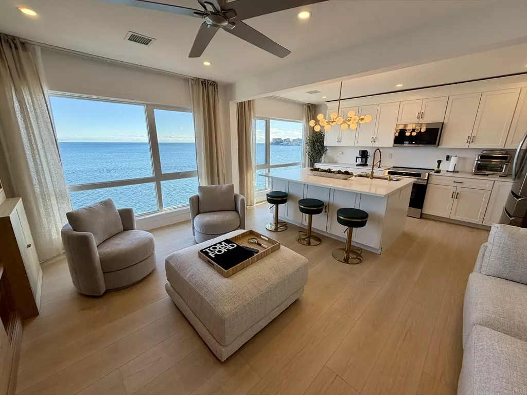 Revere, MA 02151,280 Endicott Avenue #2