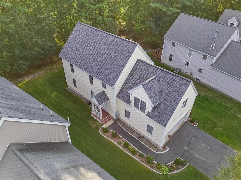 Hudson, NH 03051,138 Barbara Ln #138