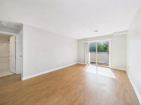 Providence, RI 02909,25 Devereux Street #205