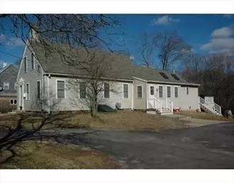 1077 Bedford St, Abington, MA 02351