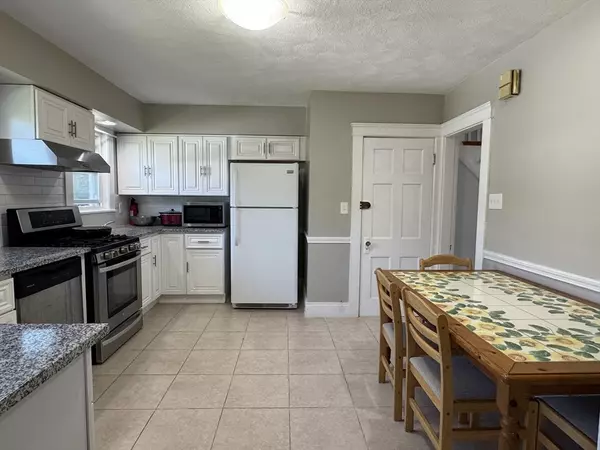 Newton, MA 02465,1639 Washington St