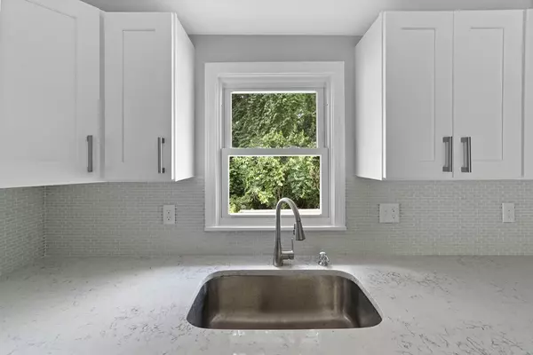 Hingham, MA 02043,45 Fottler Road #45