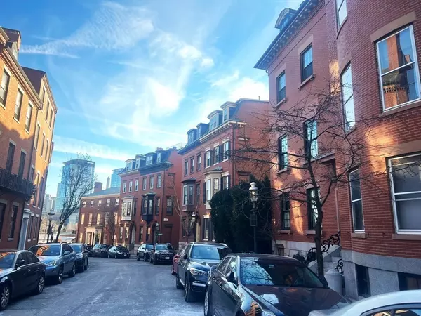 Boston, MA 02129,22 Harvard St