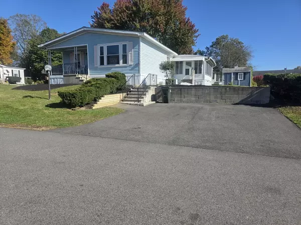 2 Emerald, Raynham, MA 02767